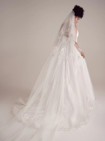 Maggie Sottero Victoriana #1 Ivory thumbnail