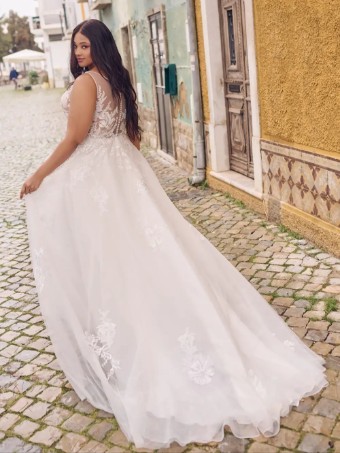Maggie Sottero Lindsey #1 Ivory/Silver Accent/Mocha thumbnail